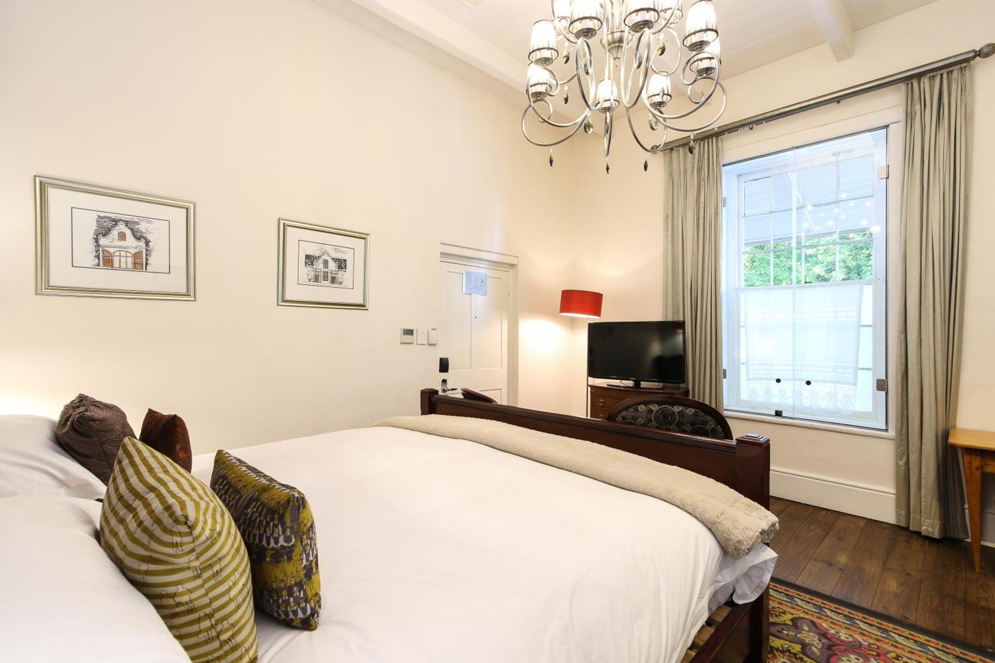 Oude Werf Hotel สเตลเลนบอช ภายนอก รูปภาพ